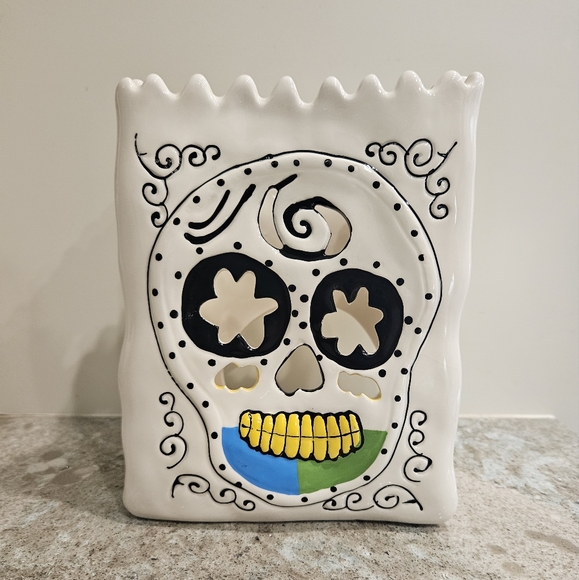 Blue Sky Heather Goldminc Sugar Skull Tea Light Luminary - Picture 1 of 12
